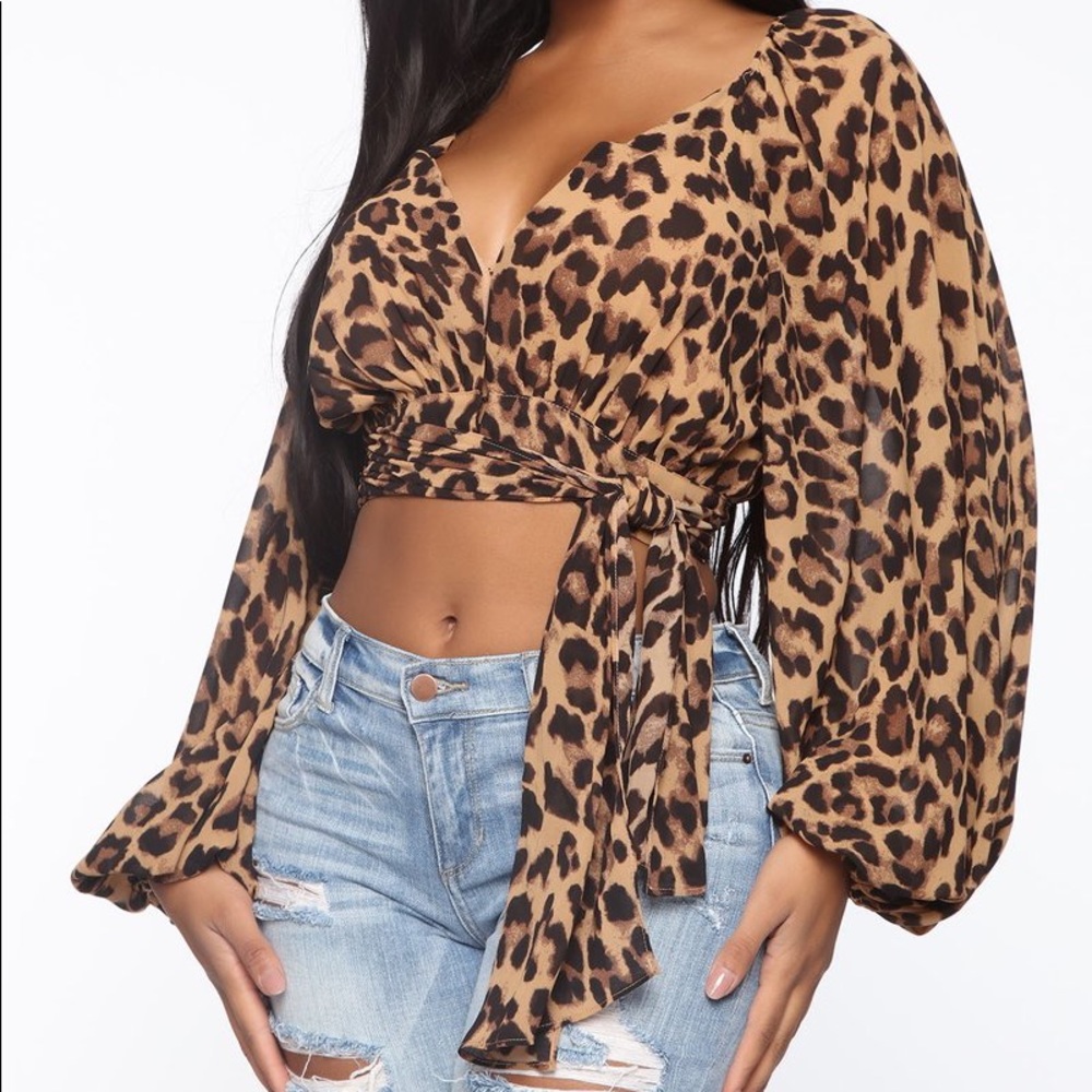 Fashion Nova  Leopard wrap top